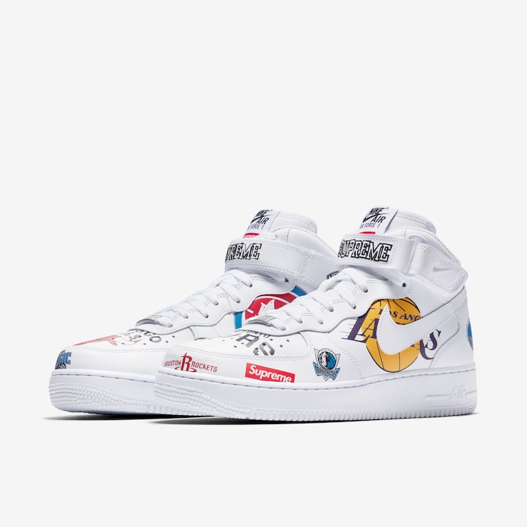 Tênis Nike x Supreme Air Force 1 Mid '07 Masculino - Foto 5