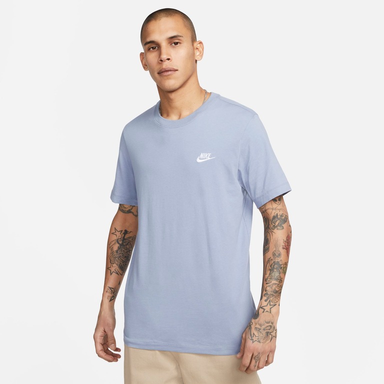 Camiseta Nike Sportswear Club Masculina - Foto 1