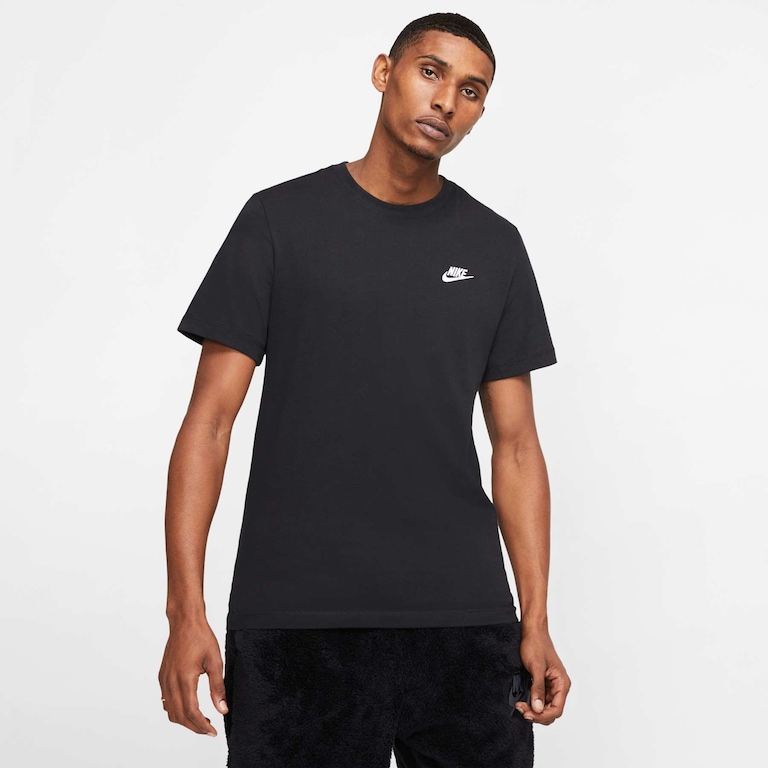 Camiseta Nike Sportswear Club Masculina - Foto 1
