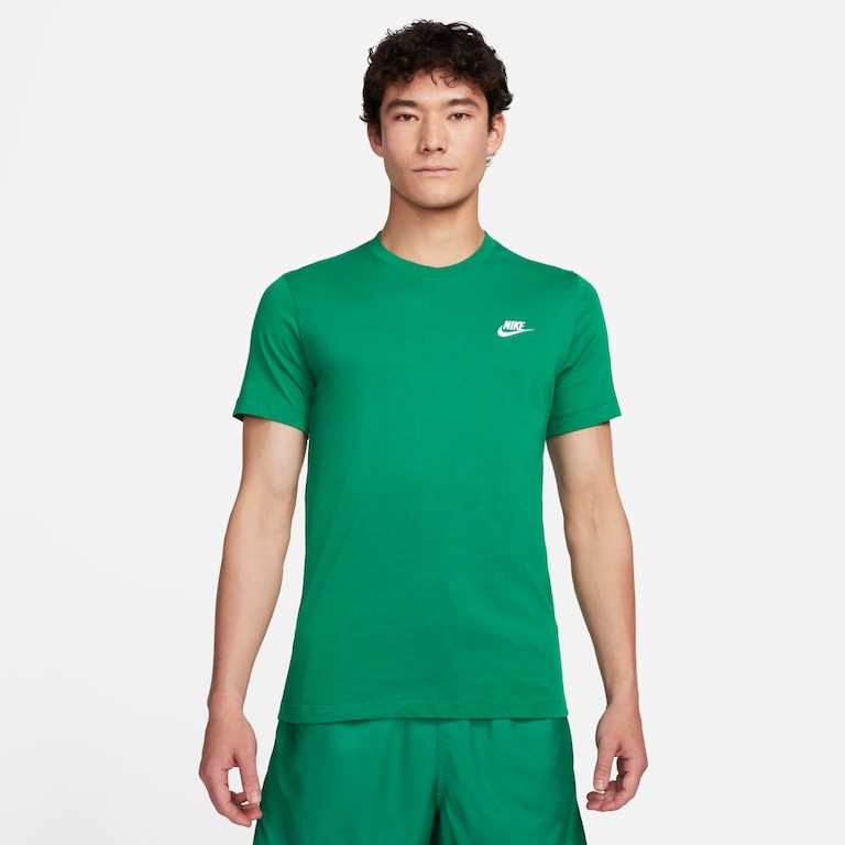 Camiseta Nike Sportswear Club Masculina - Foto 1