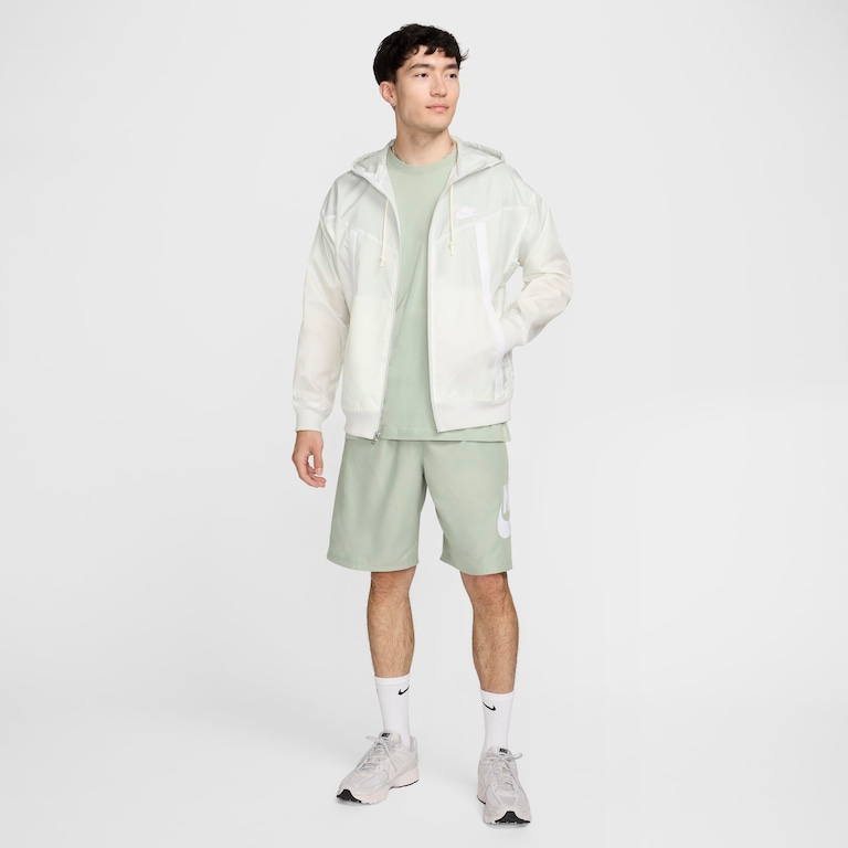 Camiseta Nike Sportswear Club Masculina - Foto 4