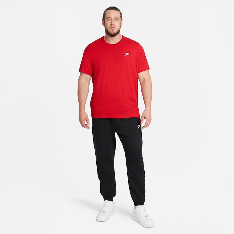 Camiseta Nike Sportswear Club Masculina - Foto 7