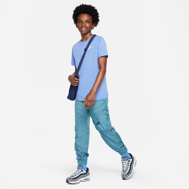 Camiseta Nike Sportswear Infantil - Foto 4