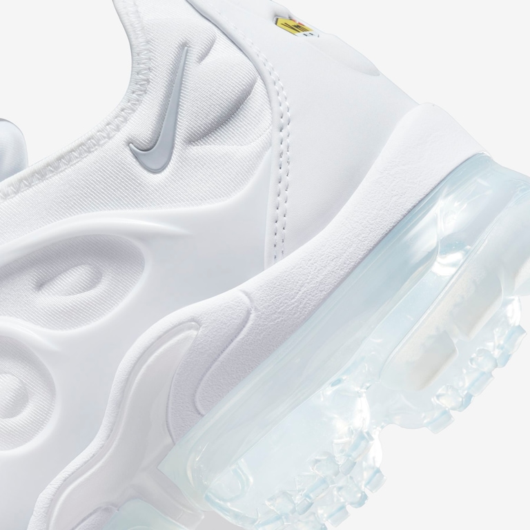 Tênis Nike Air VaporMax Plus Masculino - Foto 9