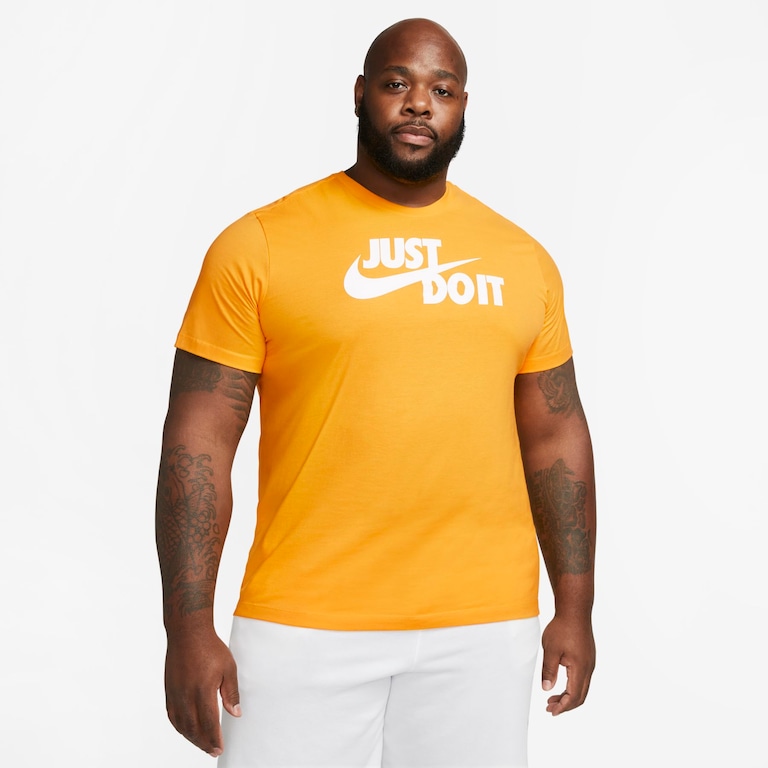 Camiseta Nike Sportswear JDI Masculina - Foto 5