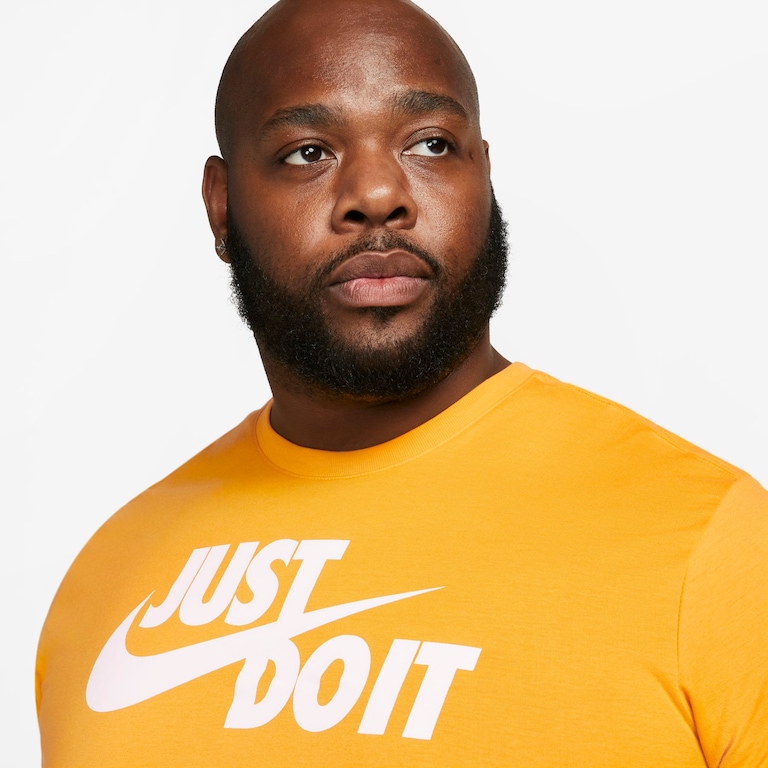 Camiseta Nike Sportswear JDI Masculina - Foto 7
