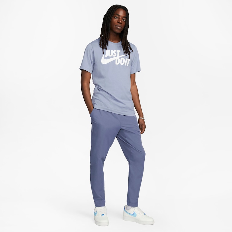 Camiseta Nike Sportswear JDI Masculina - Foto 4