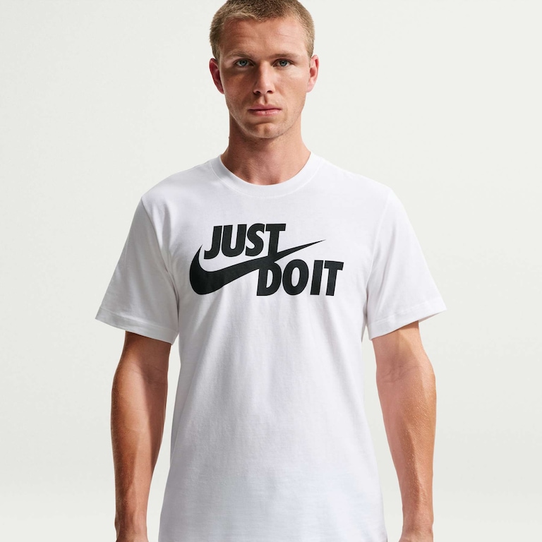 Camiseta Nike Sportswear JDI Masculina - Foto 11