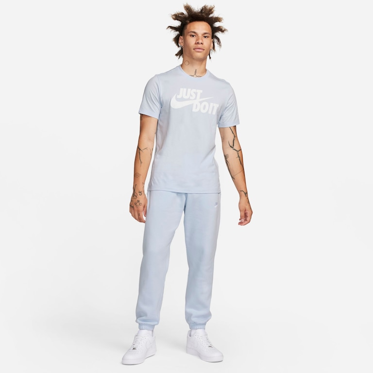 Camiseta Nike Sportswear JDI Masculina - Foto 4