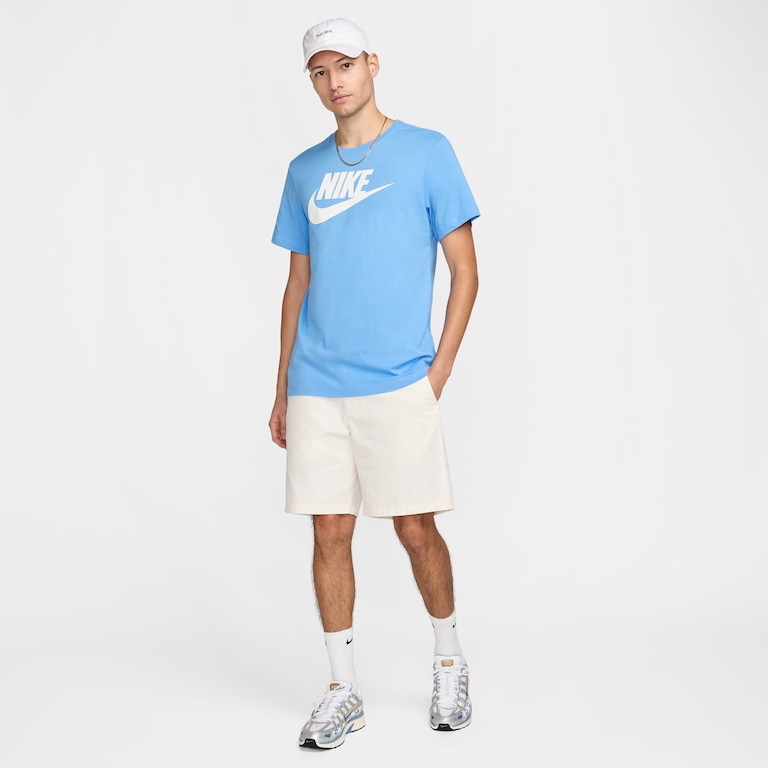 Camiseta Nike Sportswear Icon Futura Masculina - Foto 4