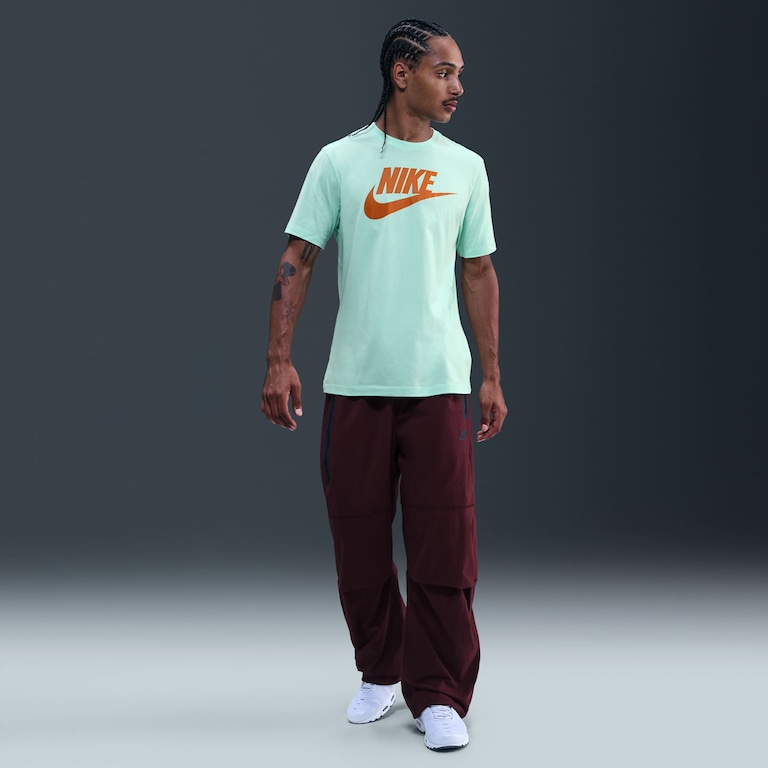 Camiseta Nike Sportswear Icon Futura Masculina - Foto 4