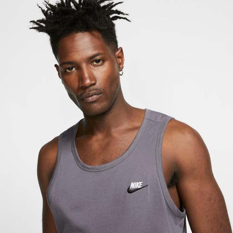 Regata Nike Sportswear Club Masculina - Foto 3