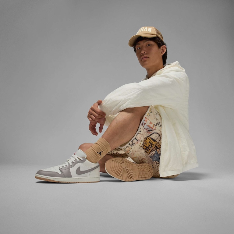 Tênis Air Jordan 1 Low Masculino - Foto 9