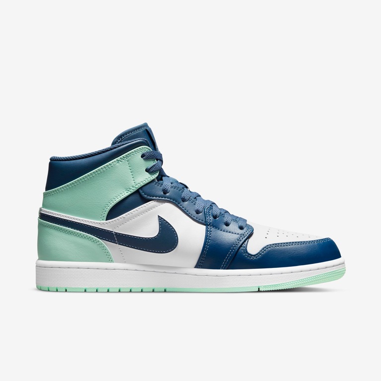 Tênis Jordan 1 Mid Masculino - Foto 3