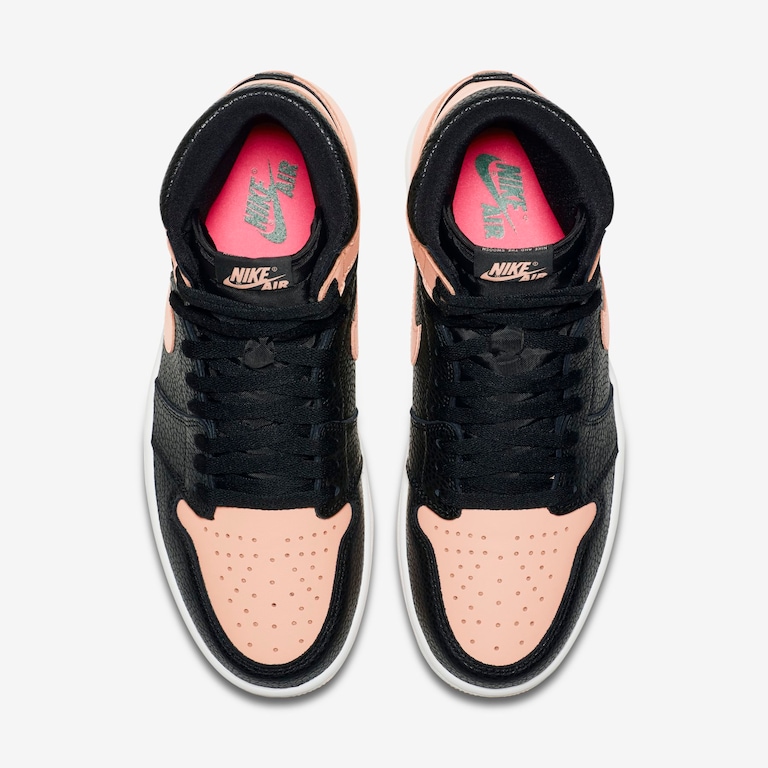 Tênis Air Jordan 1 Retro High OG - Foto 4