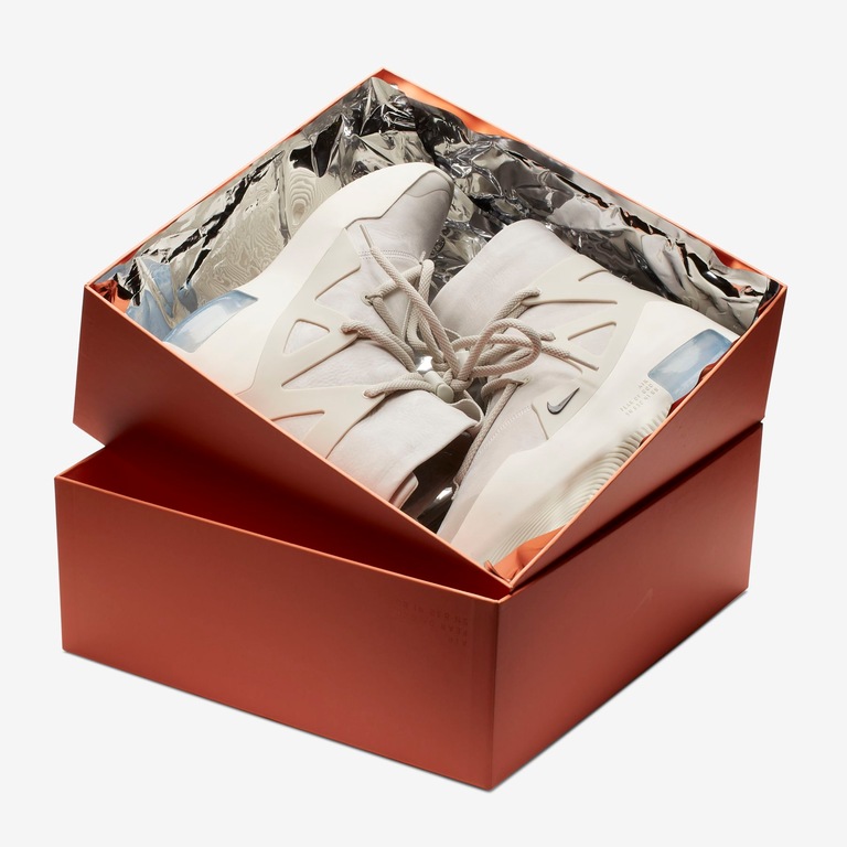 Tênis Nike Air Fear of God Unissex - Foto 16