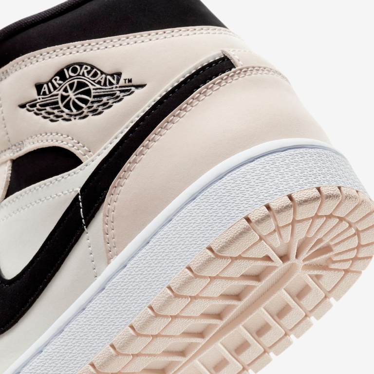 Air Jordan 1 Mid Feminino - Foto 8