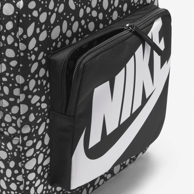 Mochila Nike Classic Infantil - Foto 6
