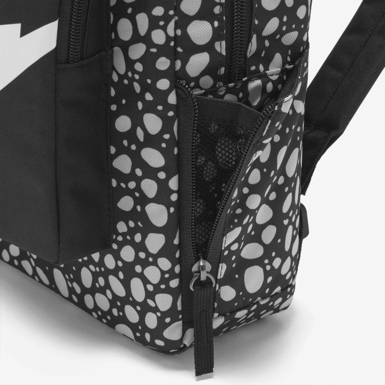 Mochila Nike Classic Infantil - Foto 7