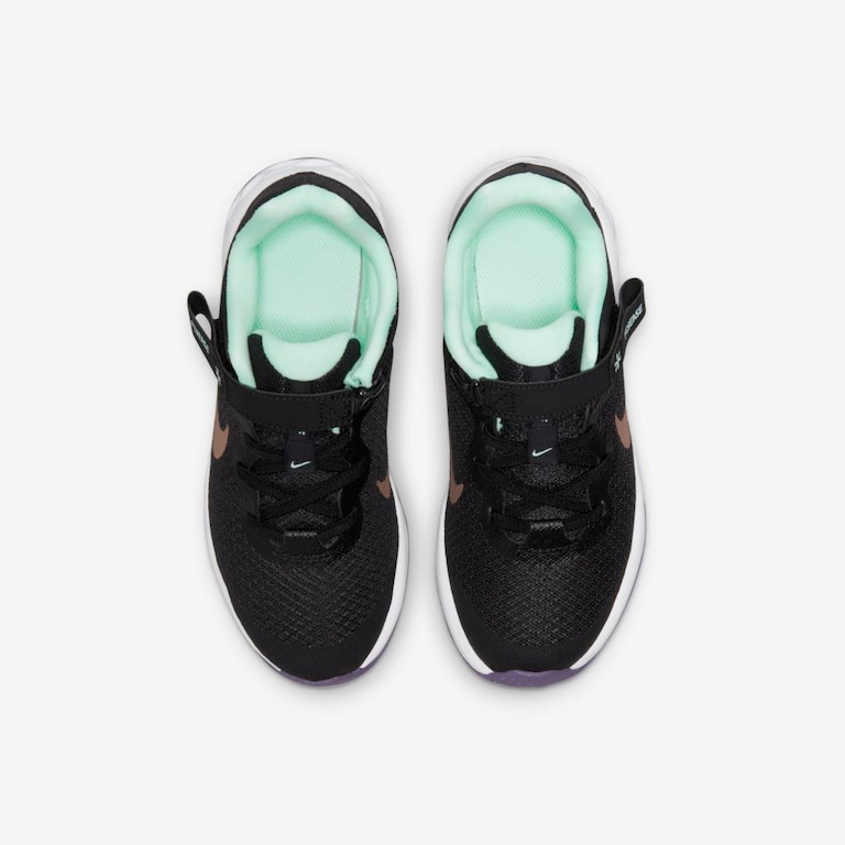 Tênis Nike Revolution 6 FlyEase Infantil - Foto 4
