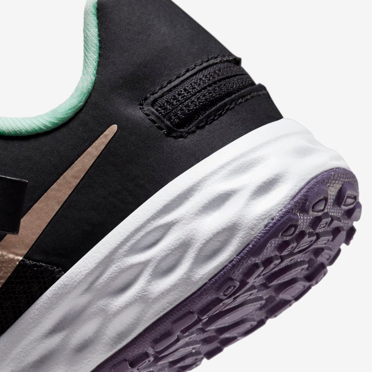 Tênis Nike Revolution 6 FlyEase Infantil - Foto 8
