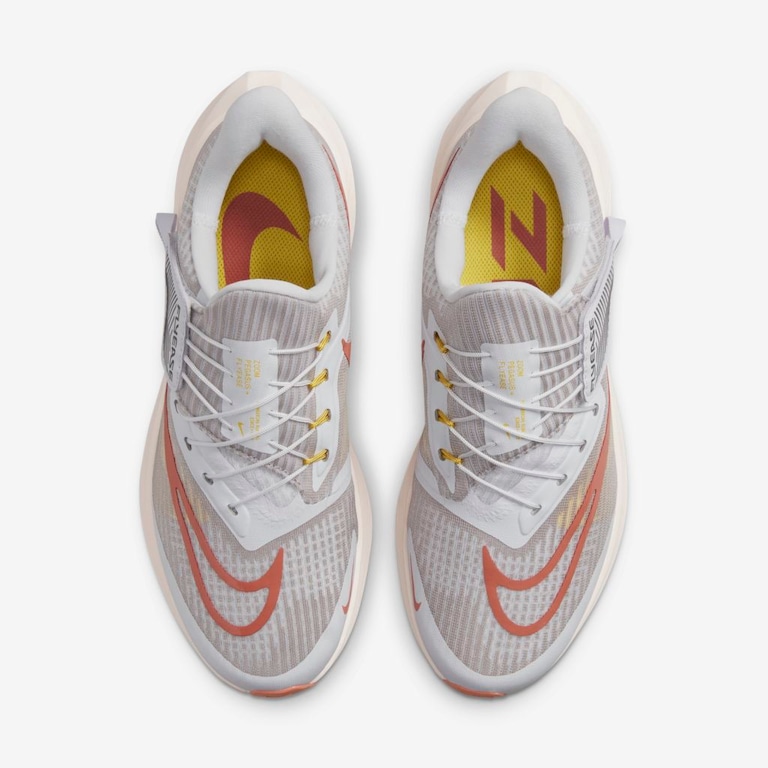 Tênis Nike Pegasus FlyEase Feminino - Foto 4