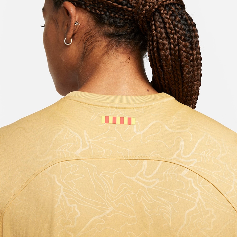 Camisa Nike Barcelona II 2022/2023 Torcedora Pro Feminina - Foto 4