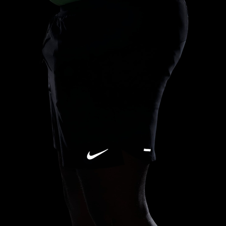 Shorts Nike Dri-FIT 7in Stride Masculino - Foto 19