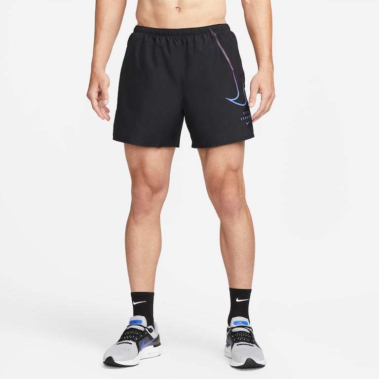 Shorts Nike Dri-FIT Run Division Challenger Masculino - Foto 1