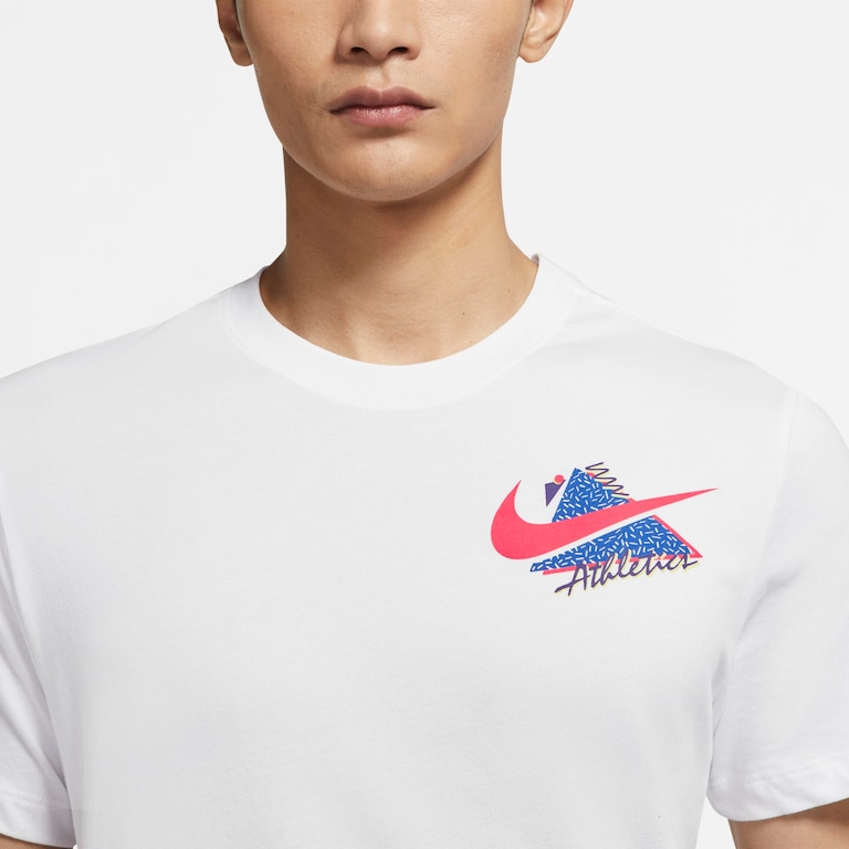 Camiseta Nike Dri-FIT Story Pack Masculina - Foto 3