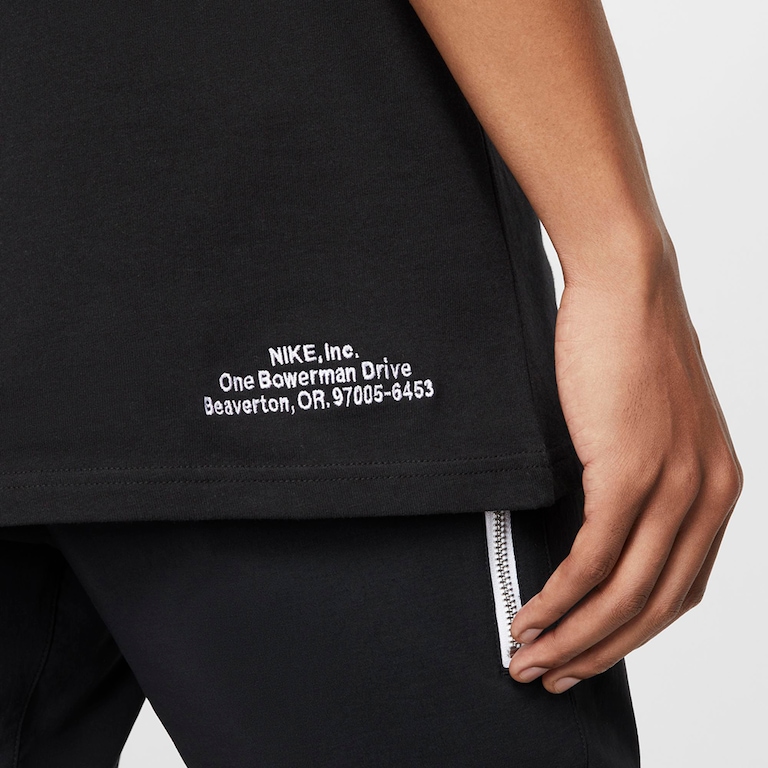 Camiseta Nike Sportswear Masculina - Foto 4