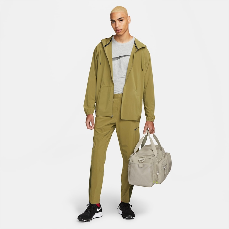 Bolsa Nike Utility Power Masculina - Foto 11