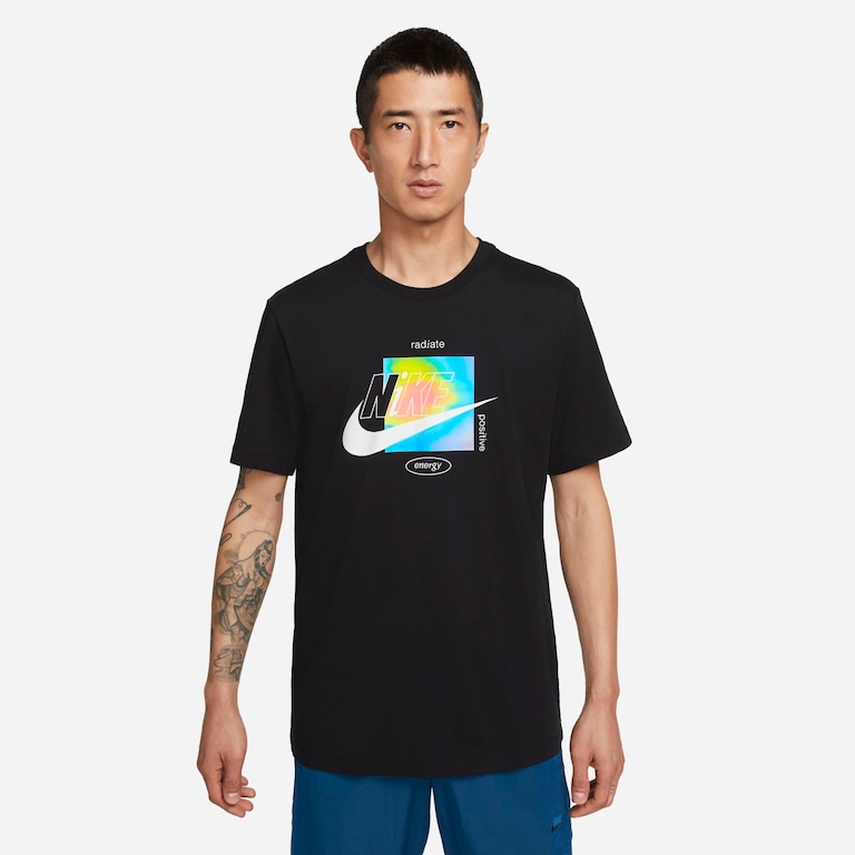 Camiseta Nike Sportswear Masculina - Foto 1