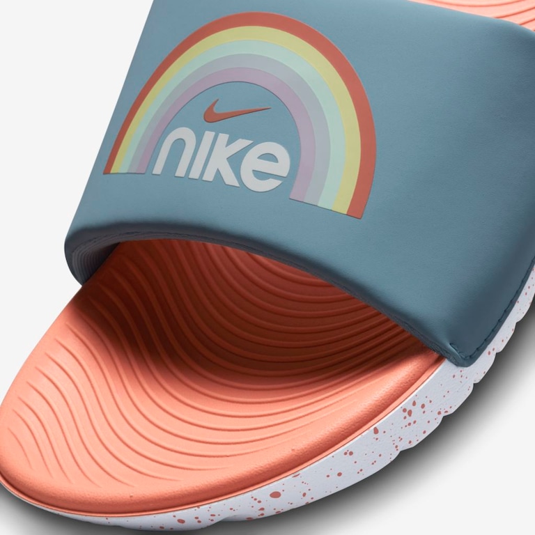 Chinelo Nike Kawa SE Infantil - Foto 5