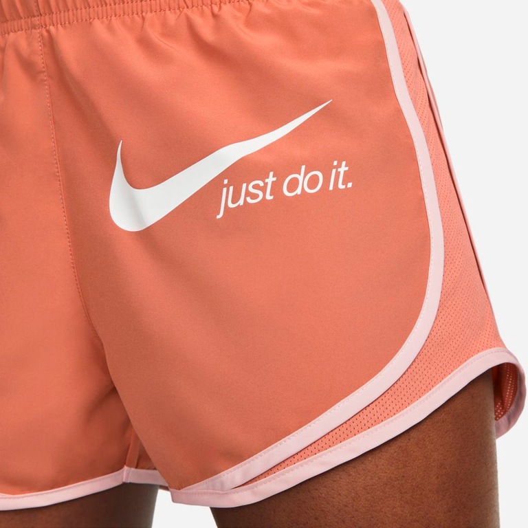 Shorts Nike Dri-FIT Tempo Feminino - Foto 5