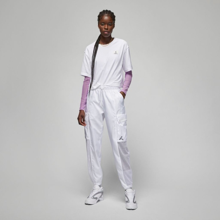 Camiseta Jordan Essentials Feminina - Foto 4