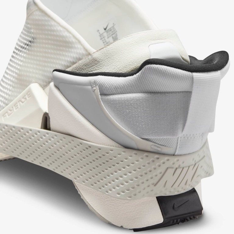 Tênis Nike Go FlyEase Feminino - Foto 10