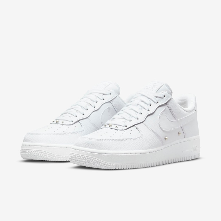 Tênis Nike Air Force 1 "07 SE Feminino - Foto 6