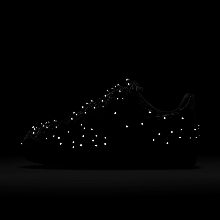 Tênis Nike Air Force 1 LXX Swarovski Feminino - Foto 11