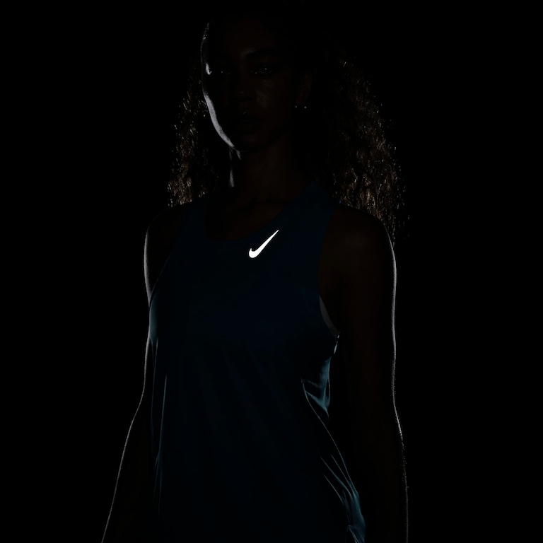 Regata Nike Dri-FIT Race Feminina - Foto 7