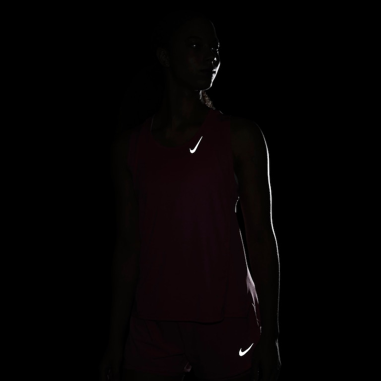 Regata Nike Dri-FIT Race Feminina - Foto 6