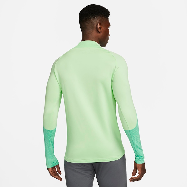 Camiseta Manga Longa Nike Brasil Strike Masculina - Foto 2