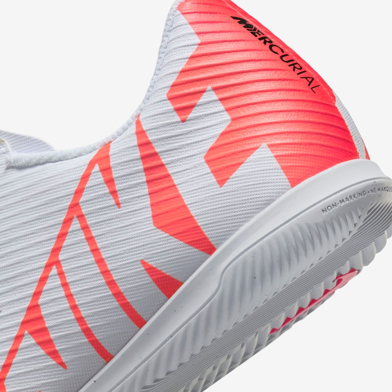 Chuteira Nike Mercurial Vapor 15 Club Futsal - Foto 8