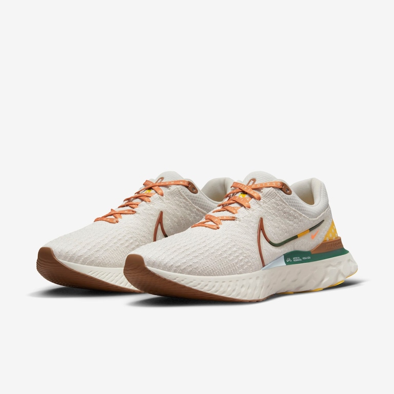 Tênis Nike Infinity Run 3 A.I.R. Hola Masculino - Foto 5