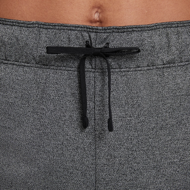 Shorts Nike Dri-FIT Attack Feminino - Foto 5