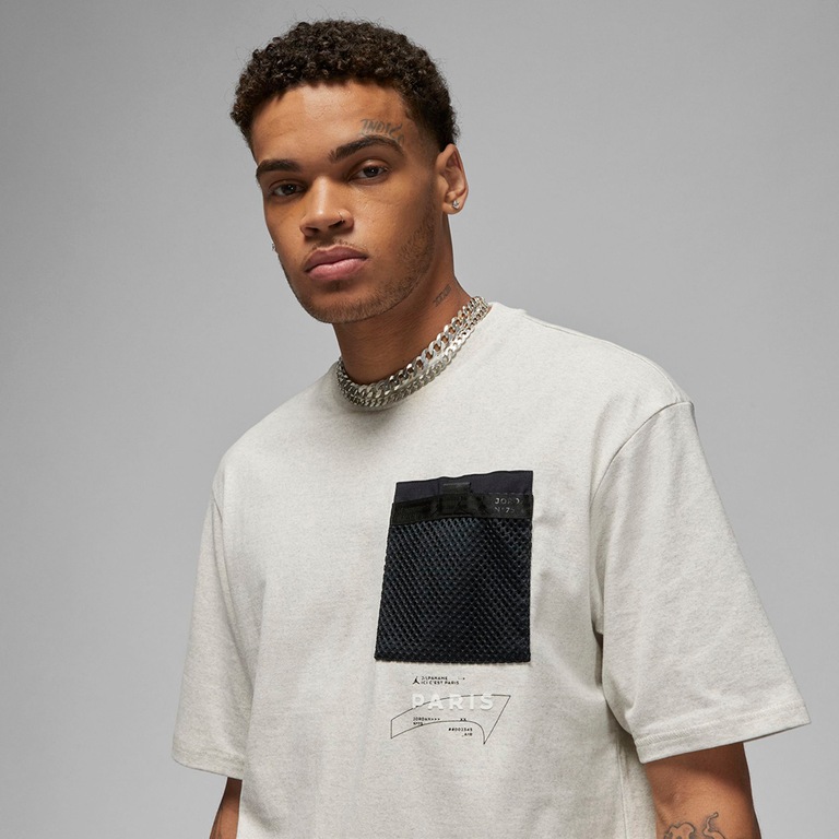 Camiseta Jordan PSG Pocket Masculina - Foto 4