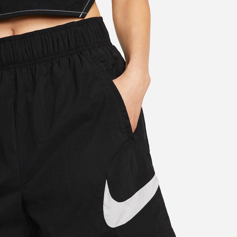 Shorts Nike Sportswear Essential Feminino - Foto 4