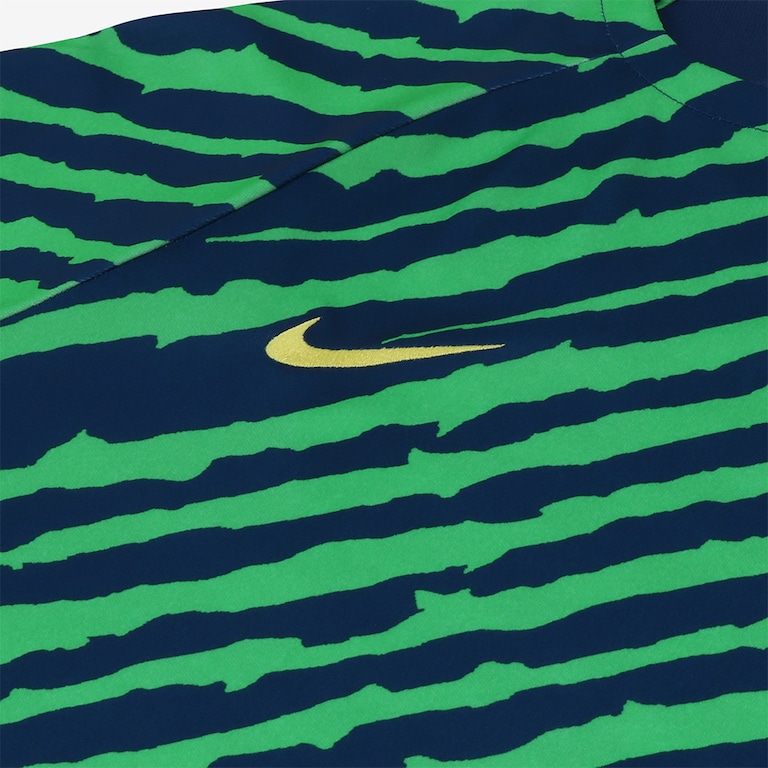 Camiseta Nike Brasil Pré-Jogo Feminina - Foto 4