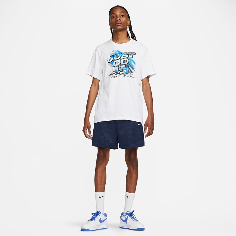 Camiseta Nike Sportswear Racing Grafic Masculina - Foto 3