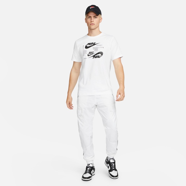 Camiseta Nike Sportswear Club Masculina - Foto 4